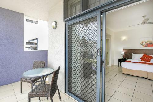 Centrally Located Apartment 1019