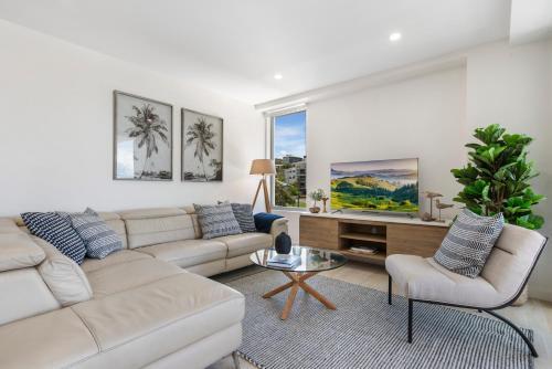 Apartamento Stunning 3-bed Unit With Parking And Pool Near Beach