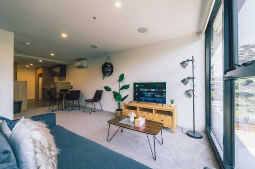 "mid Night" Apartment Canberra City Onsite Parking