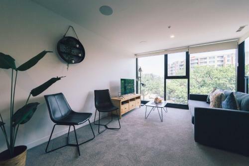 "mid Night" Apartment Canberra City Onsite Parking