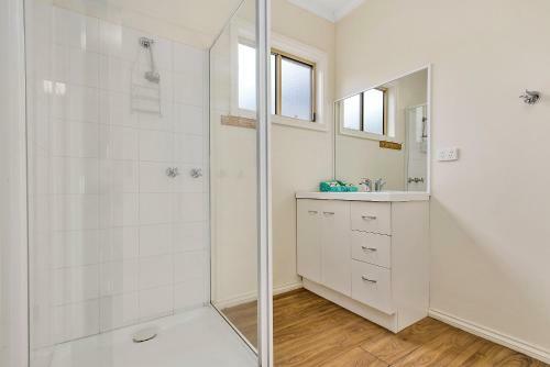 Castlemaine Central Cabin & Van Park