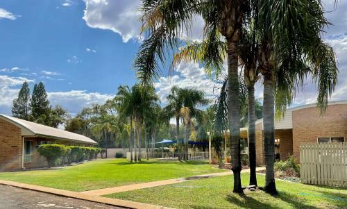 Hotel Mulga Country Motor Inn