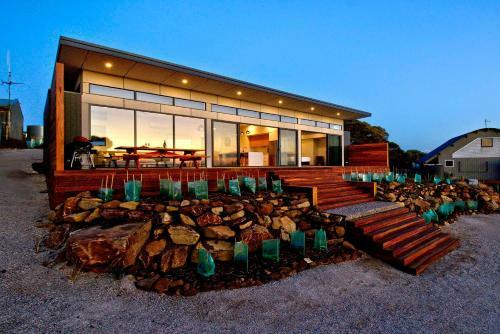 Freycinet Coastal Retreat