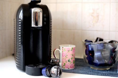 The Crescent - Pet Friendly - 1 Min To Beach