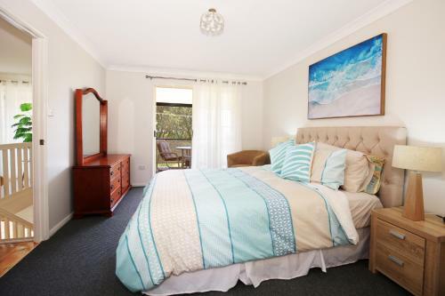 The Crescent - Pet Friendly - 1 Min To Beach