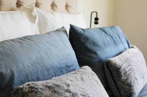 The Crescent - Pet Friendly - 1 Min To Beach