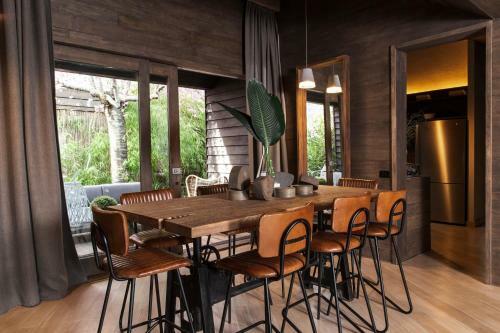Hardwood House