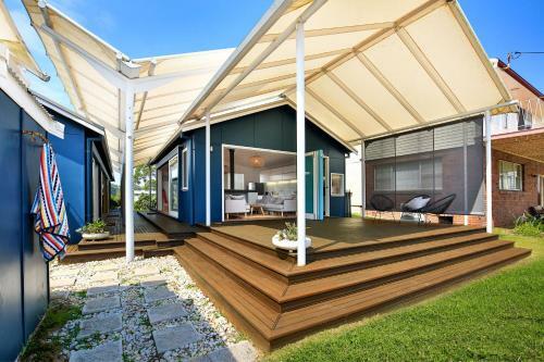 Ayana Beach House - Pet Friendly - Opposite Beach