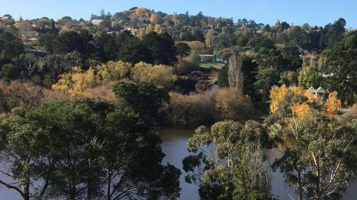 Balconies Lakeside - Studio Apartment 3