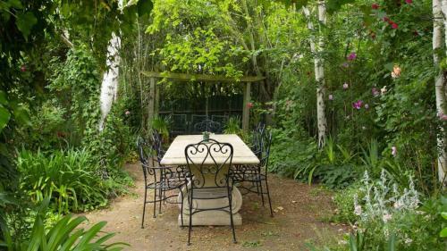 Frazer Place - Thoughtful Country Lodge