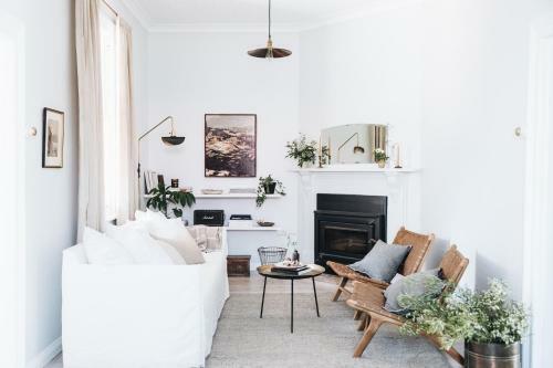 The Repose - Boutique Cottage