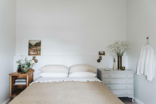 The Repose - Boutique Cottage