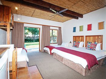 Hostal At The Woods Guest House