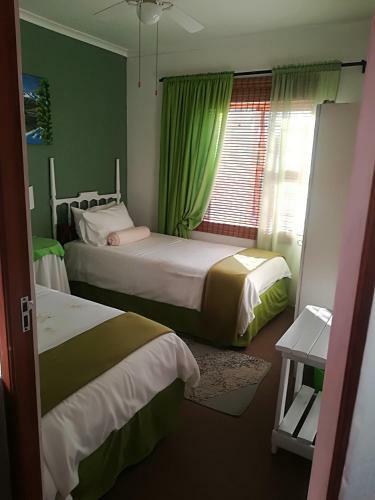 Tirzah's B&B And Self Catering