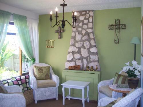 Tirzah's B&B And Self Catering