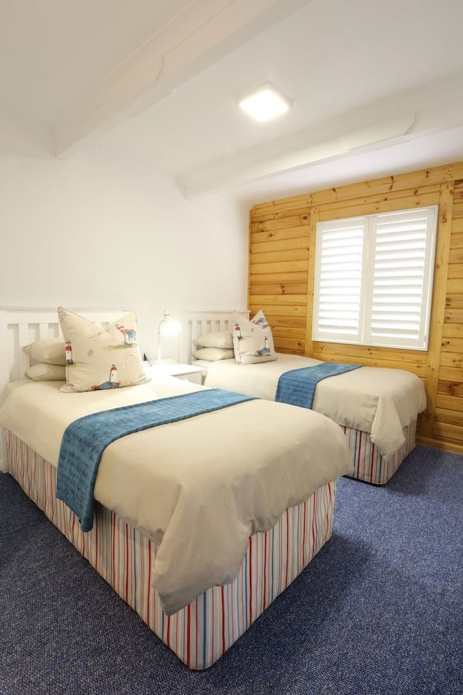 Hostal Brenton On Sea Cottages