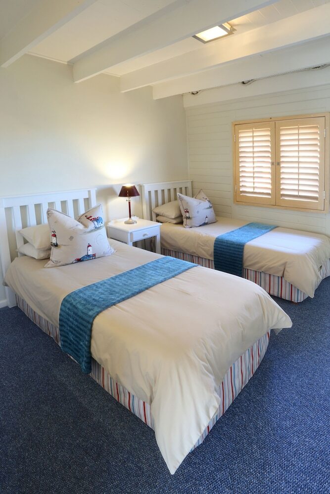 Hostal Brenton On Sea Cottages