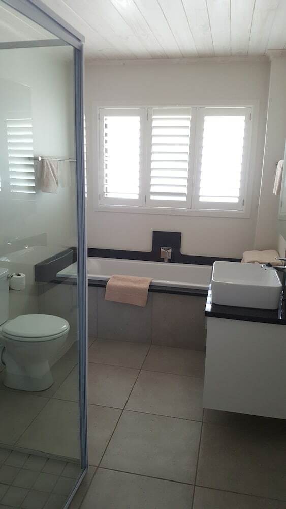 Hostal Brenton On Sea Cottages