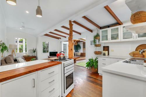 Bed & Breakfast Lazenby Lodge