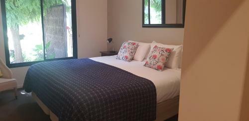 Adelphi Apartments 6 And 6a