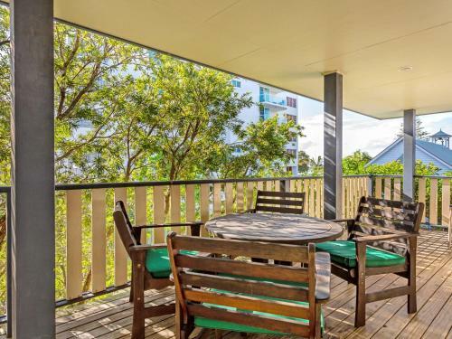 Tokelau 3 - Tuncurry Townhouse
