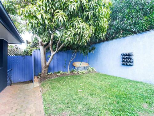 Easy Living At 14 Daphne Street