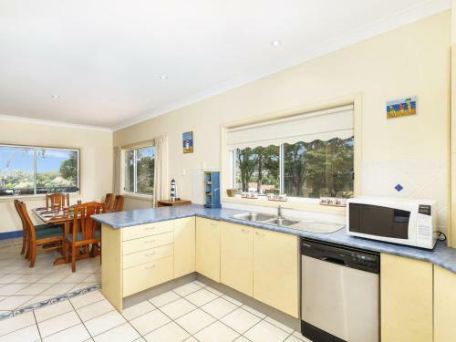 2/184 Kularoo Drive