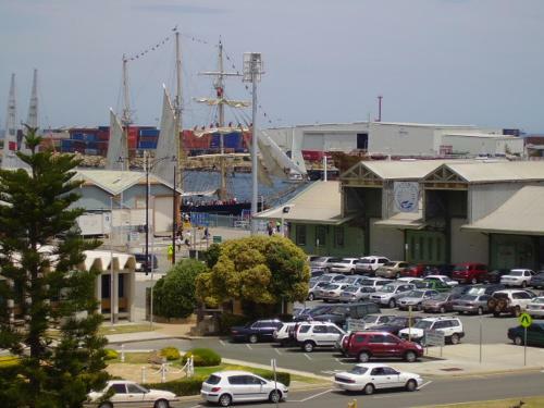 Fremantle Harbourside Luxury Apartments