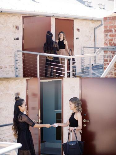 Warders Hotel Fremantle Markets