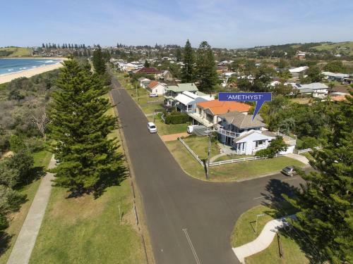 Amethyst Gerringong 4pm Check Out Sundays