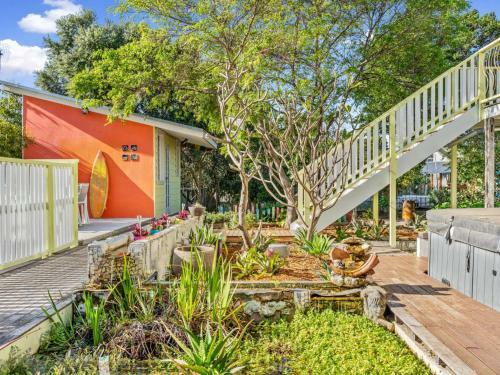 The Oasis Werri Beach 4pm Check Out Sundays