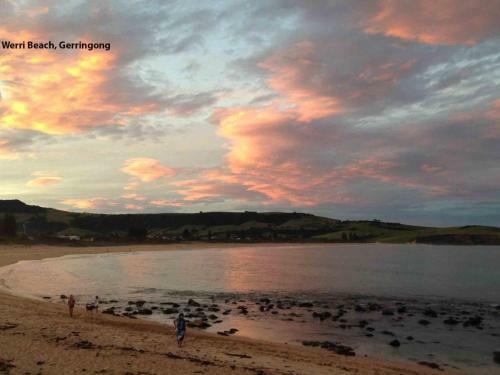 Poolside Gerringong 4pm Check Out Sundays