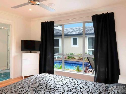 Poolside Gerringong 4pm Check Out Sundays