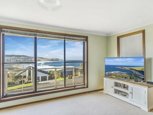 Quarterdeck Gerringong 4pm Check Out Sundays