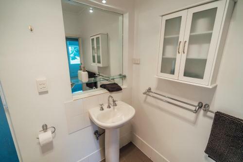 Apartamento Beachy Keen On Moseley - Wifi - Netflix - Pool - Spa