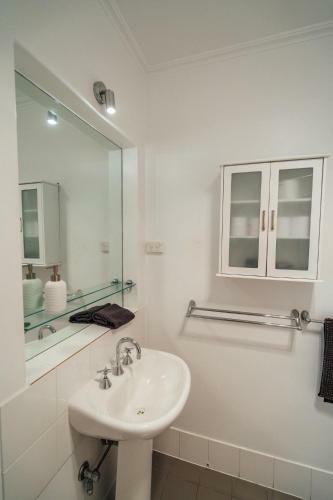Apartamento Beachy Keen On Moseley - Wifi - Netflix - Pool - Spa