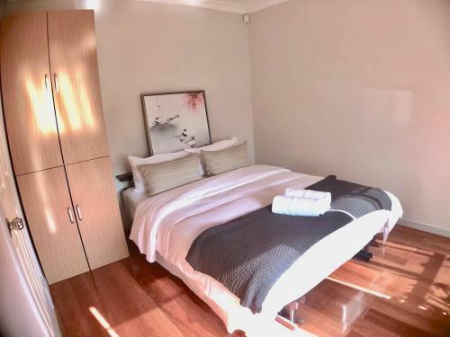 Elegant Glen House 4b5b Parkfront