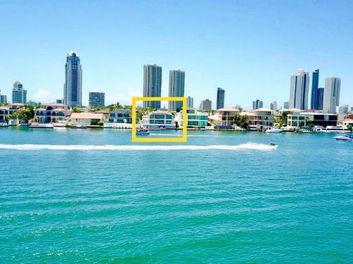 4.5 Million Dollar Dream Mansion In Surfers Paradise