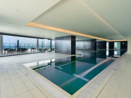 Luxury For The Soul 2 Bedroom Beachfront Apartment