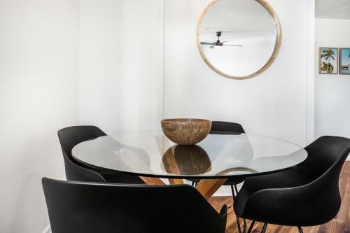 Apartamento Relaxed 2-bed Unit With Balcony, Pool And Mini-golf