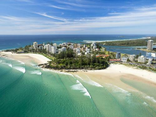 Apartamento Pacific View Unit 4 - Comfortable Budget Style, Beachfront Rainbow Bay Coolangatta