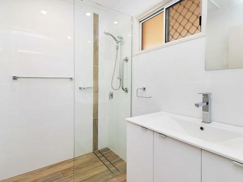 Apartamento Pacific View Unit 5 - Comfortable Budget Style, Beachfront Rainbow Bay Coolangatta