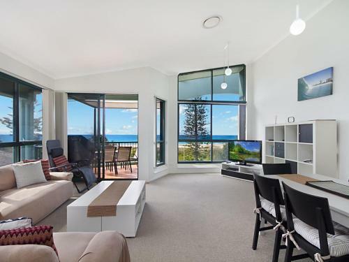 Boardwalk Pacific Unit 8 - On The Beachfront In Bilinga