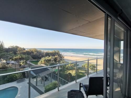 Aparthotel One The Esplanade Apartments On Surfers Paradise