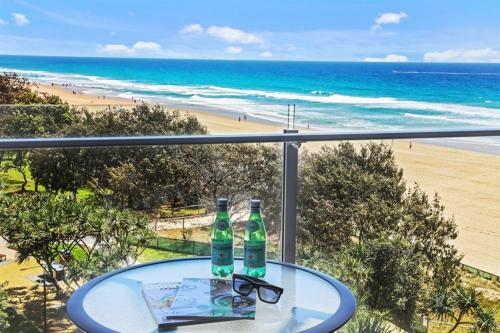 Aparthotel One The Esplanade Apartments On Surfers Paradise