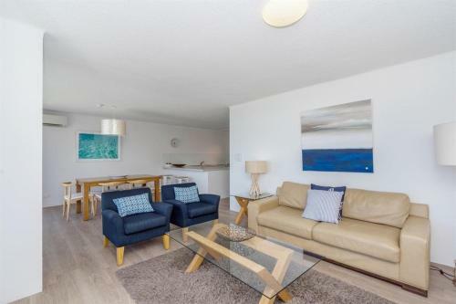 Aparthotel One The Esplanade Apartments On Surfers Paradise