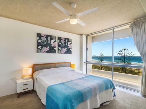 Kooringal Unit 20 - Right On The Beachfront In A Central Location Coolangatta