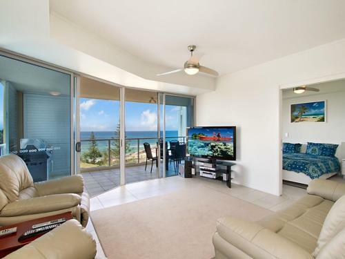 Blue C Unit 901 - Right On Coolangatta Beachfront