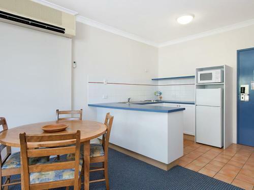 Apartamento Calypso Plaza Resort Unit 146 - Central Coolangatta Beachfront Location