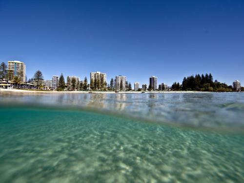 Rainbow Pacific Unit 10 - Beachfront Rainbow Bay